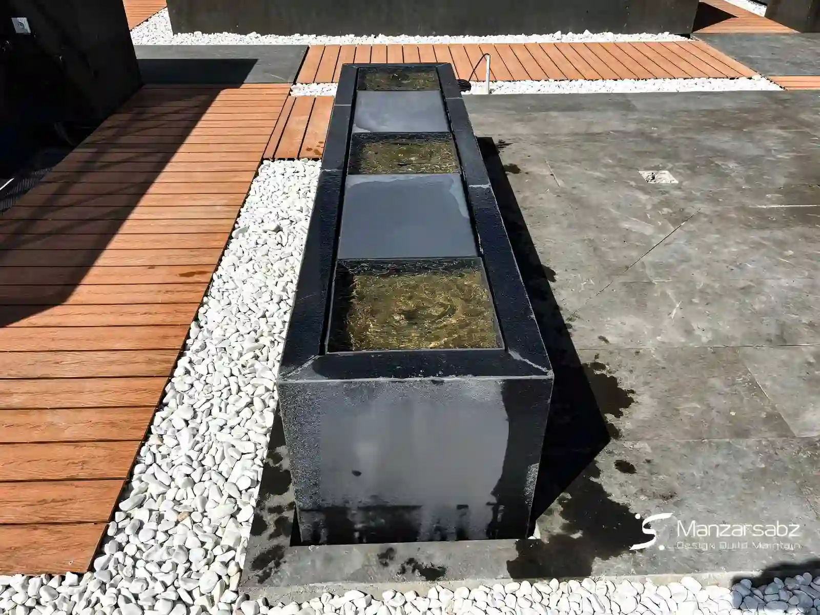 آبنما روف گاردن