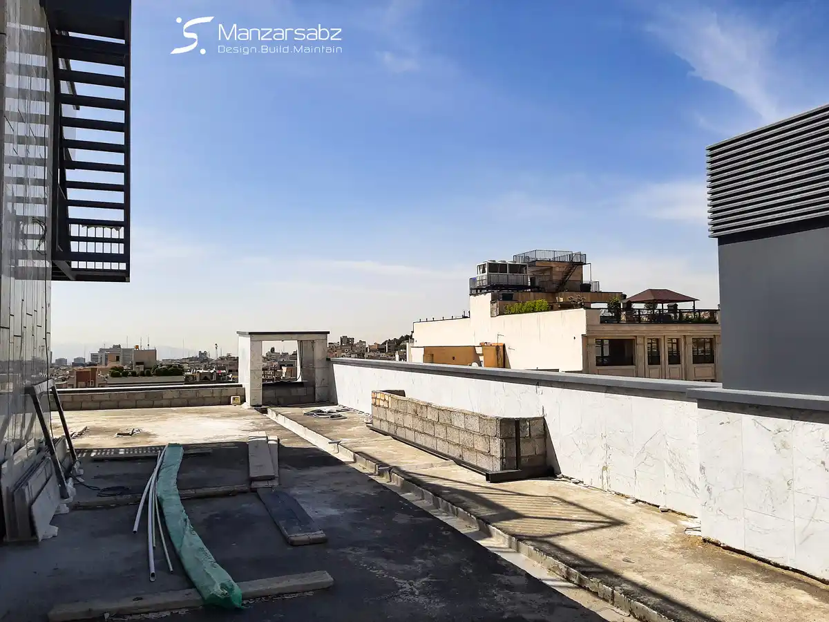 معایب روف گاردن؛ چالش ها و مشکلاتی که قبل از ساخت باید بدانید